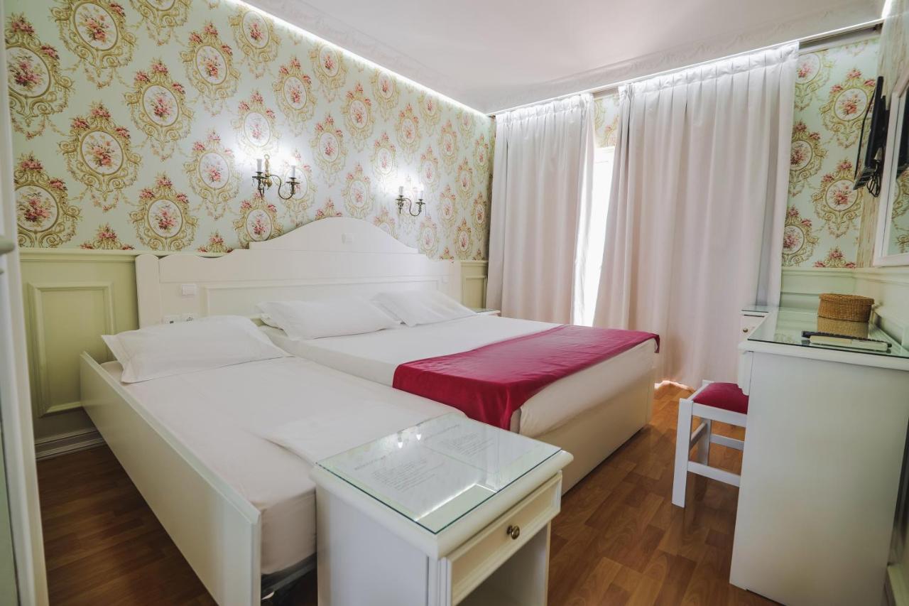 Porto Eda Hotel Sarandë Exterior foto